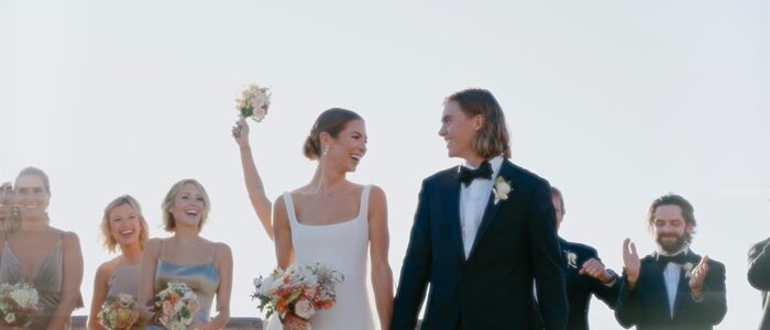 How do you create the perfect wedding day timeline? 💍✨ This step-by-step wedding timeline guide breaks down everything from getting ready, hair and makeup, first look, wedding ceremony and wedding photography to cocktail hour, dinner, speeches, first dance, cake cutting, dancing and your grand exit. Save this wedding planning checklist for your big day! Find wedding timeline ideas, wedding day schedule tips, reception timeline inspiration, photography timeline advice, and a detailed wedding day itinerary for brides. #WeddingTimeline #WeddingDayTimeline #WeddingPlanning #WeddingChecklist #WeddingDaySchedule #WeddingPlanningTips #BrideToBe #WeddingIdeas #WeddingPhotography #WeddingReception #WeddingInspiration #WeddingPlanningChecklist