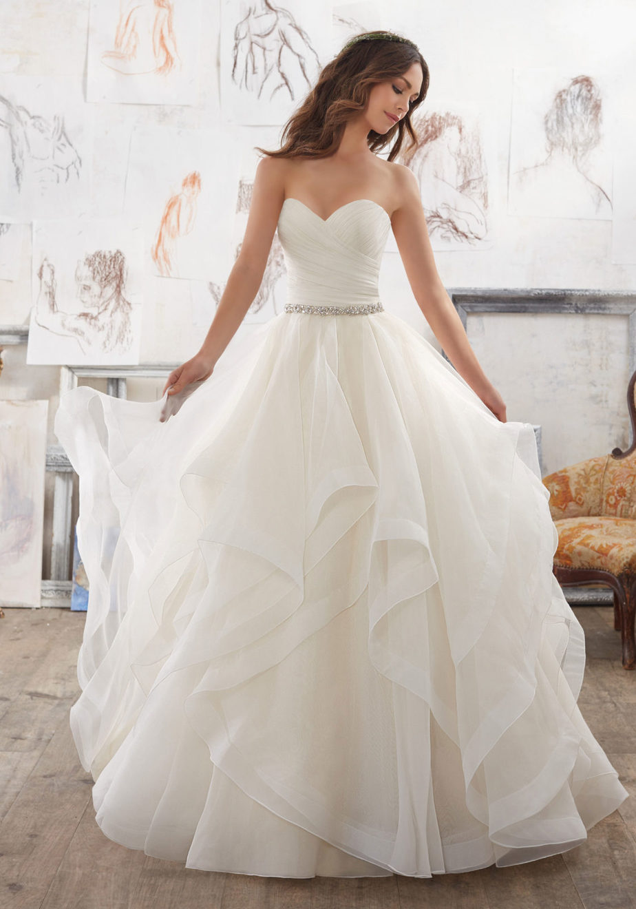 The Top 10 Wedding Dress Styles from top designers (1120 x 1600 Pixel)