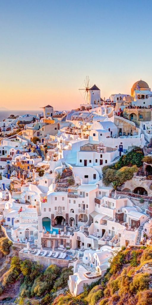 Travel to Greece on a budget