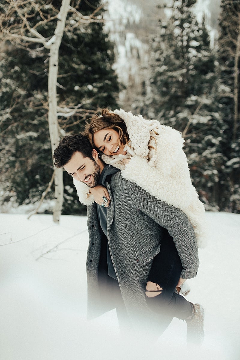 25 Creative and Unique Engagement Photo Ideas from Pinterest