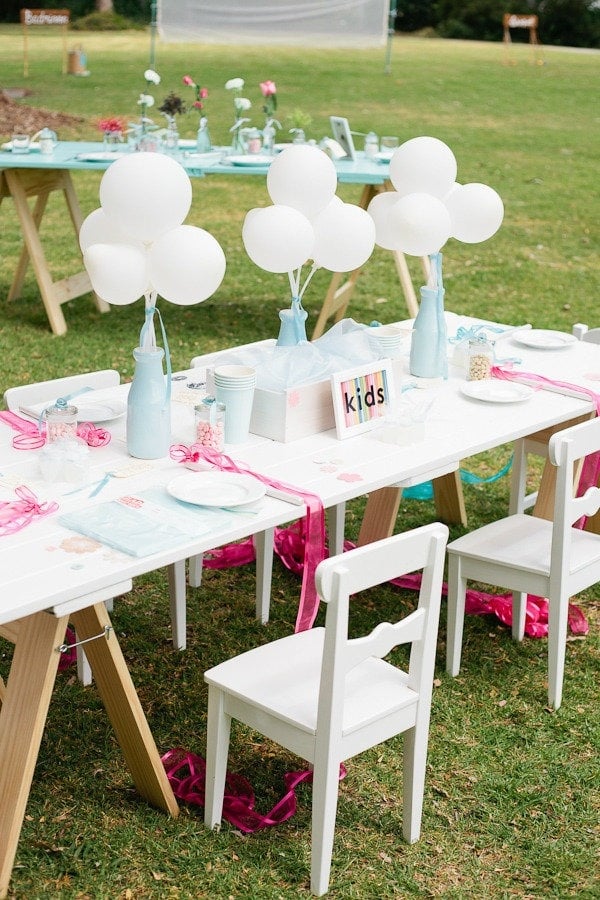 Cute wedding reception kid area! Wedding reception kid activities! Fun Wedding Ideas for Kids -These kid-friendly wedding ideas are super easy to coordinate and extra fun for kids to try in a group or individually.