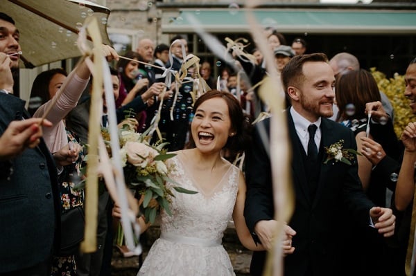 Planning a wedding on Budget. Tips for Creating Luxurious Wedding Decor on a Budget. How to plan cheap weddings on a budget. Wedding decorations on a budget. How to save money on your wedding without looking cheap #weddingplanning #weddingdecoration #weddingbudget Wedding decorations on a budget.