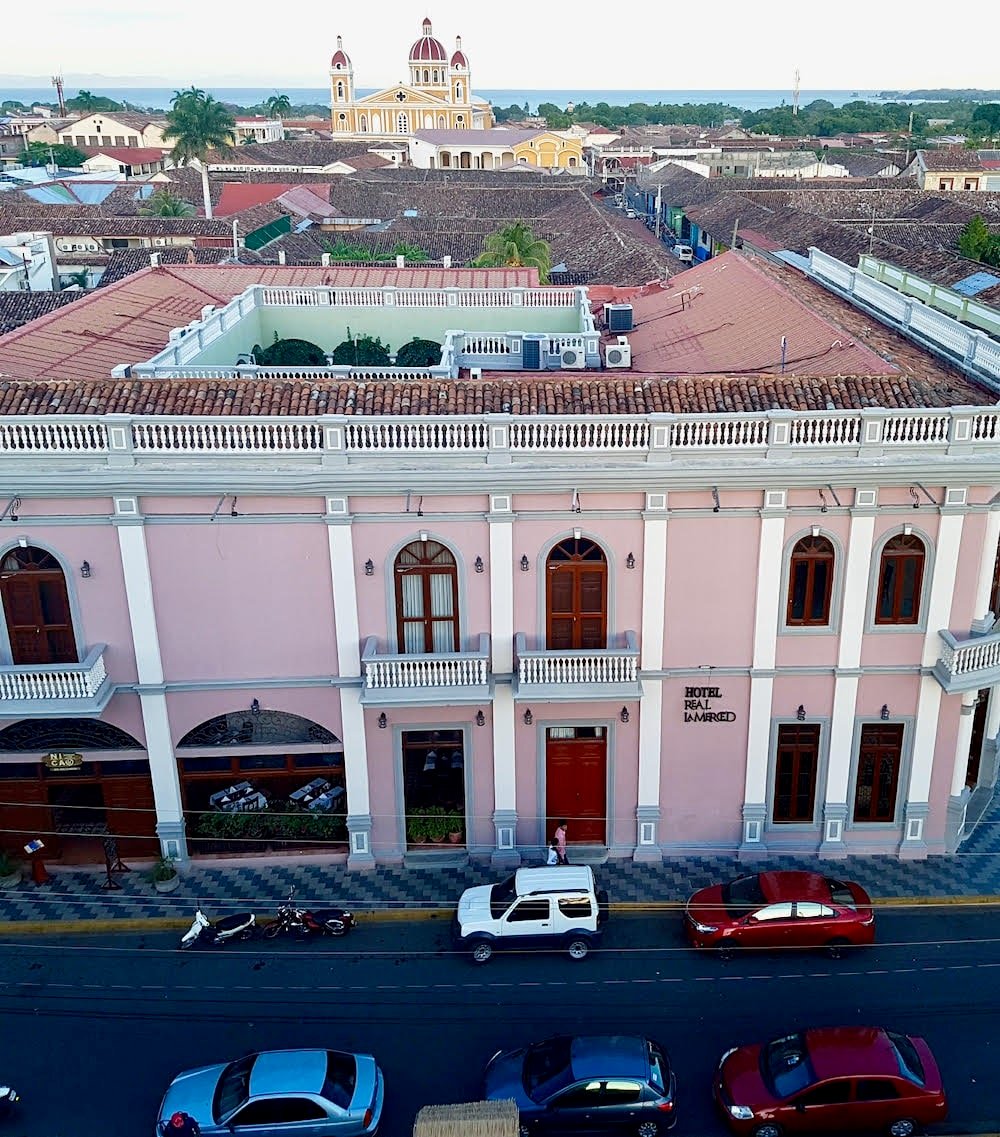 One of the cheapest places to travel for couples is Nicaragua. More specifically, to Granada. Granada is known for its picturesque charm and proximity to Nicaragua’s top sights. If you are on a budget and you are looking for great vacation spots on s budget, click here!