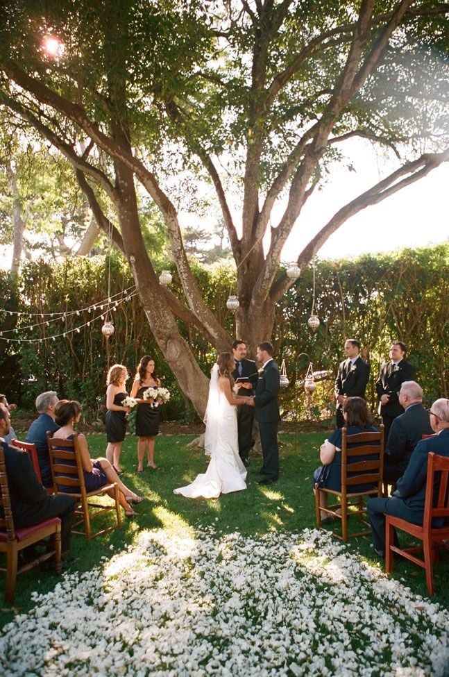 25 DIY Backyard Wedding Ideas On A Budget 2023