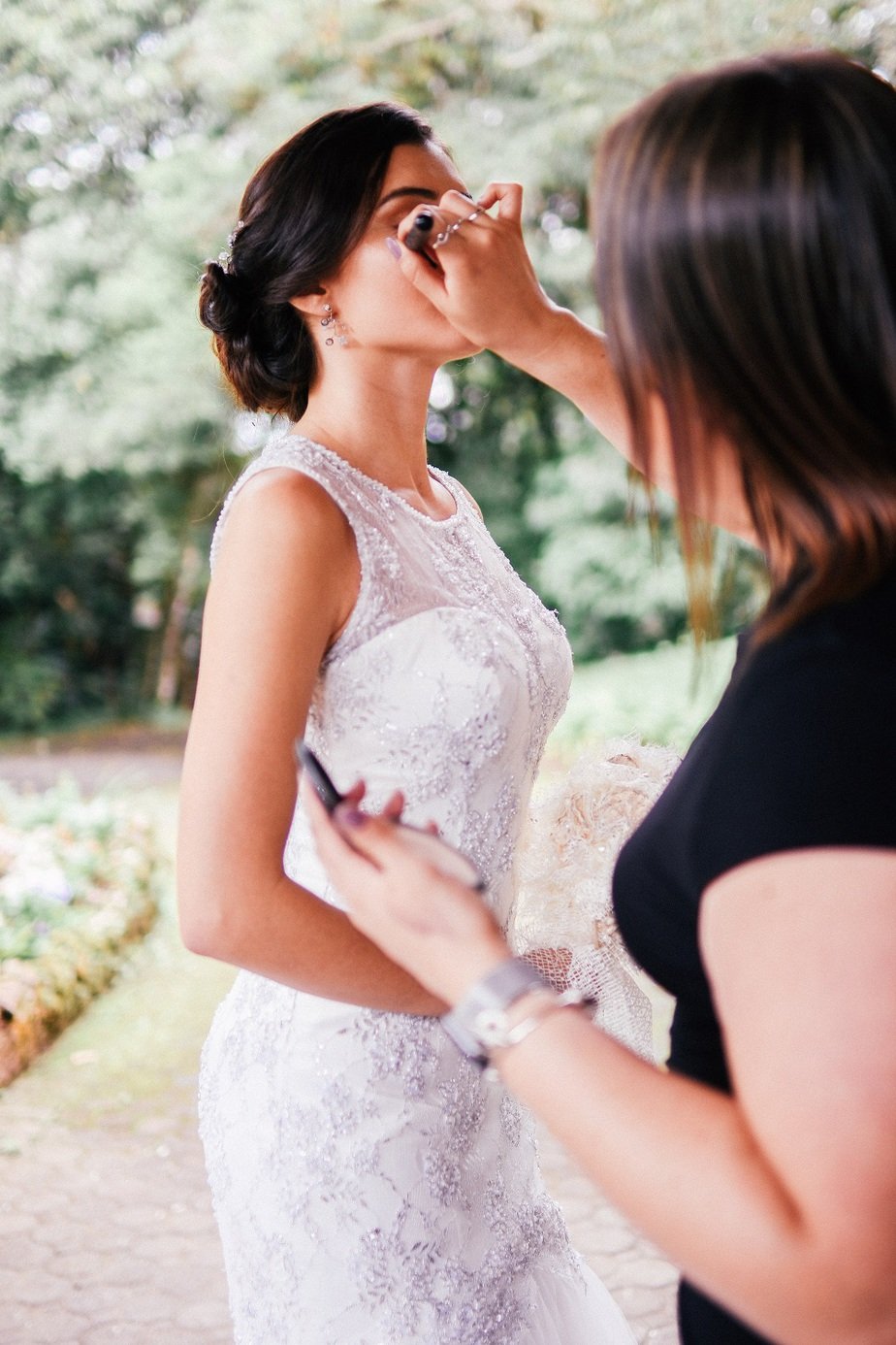 bridal makeup booking- When should you book makeup? Make sure you follow our time line to confirm your bookings.