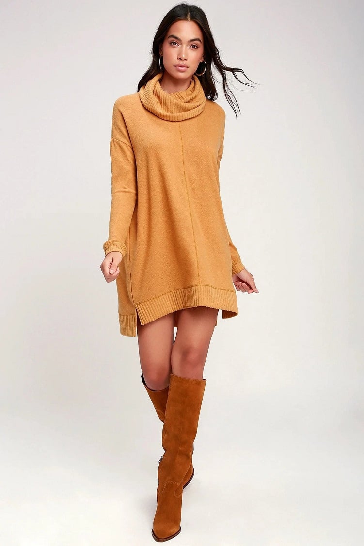 Cute dress for a fall engagement session shoot. 