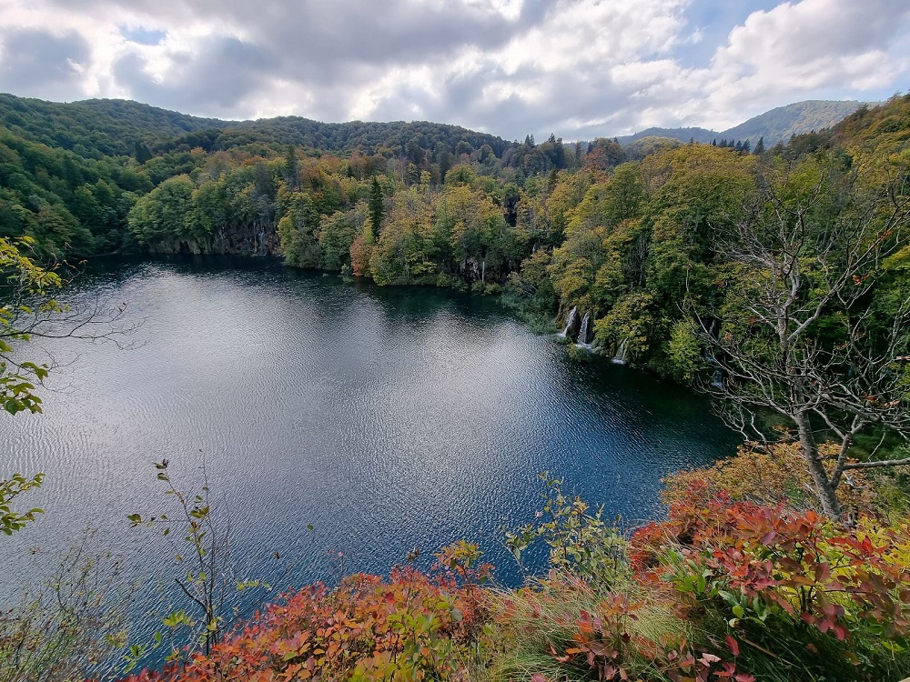 Planning to visit Plitvice Lakes National Park in Croatia? Here are a few things you need on how to make it the most romantic vacation ever. Plitvice Lakes National Park is beautiful and packed with amazing trails you can tackle as a couple. 