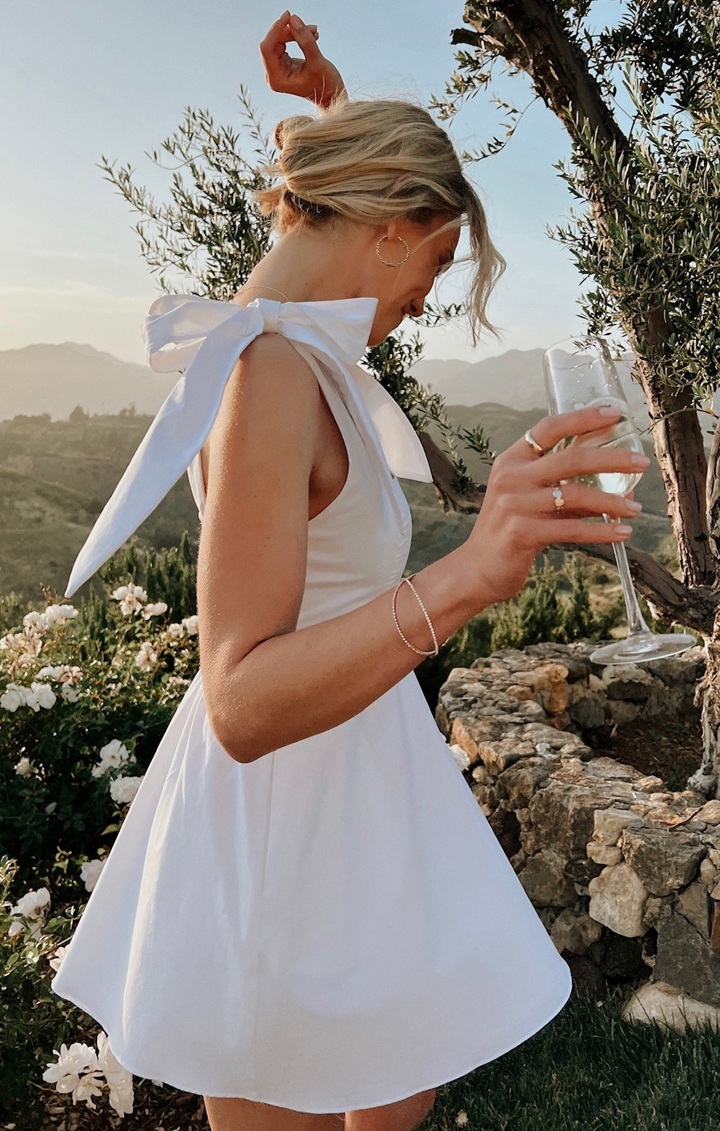 A wedding shower is a special occasion that calls for an equally unique outfit. If you're looking for ideas for a little white dress to wear to your wedding shower, look no further than Pinterest! From short and sweet styles to elegant and sophisticated designs, Pinterest is packed with inspiration for every taste and budget. Whether you prefer a classic A-line silhouette or a more modern shift dress, you will find something that suits your style on Pinterest. So start browsing today and find the perfect little white dress for your wedding shower!