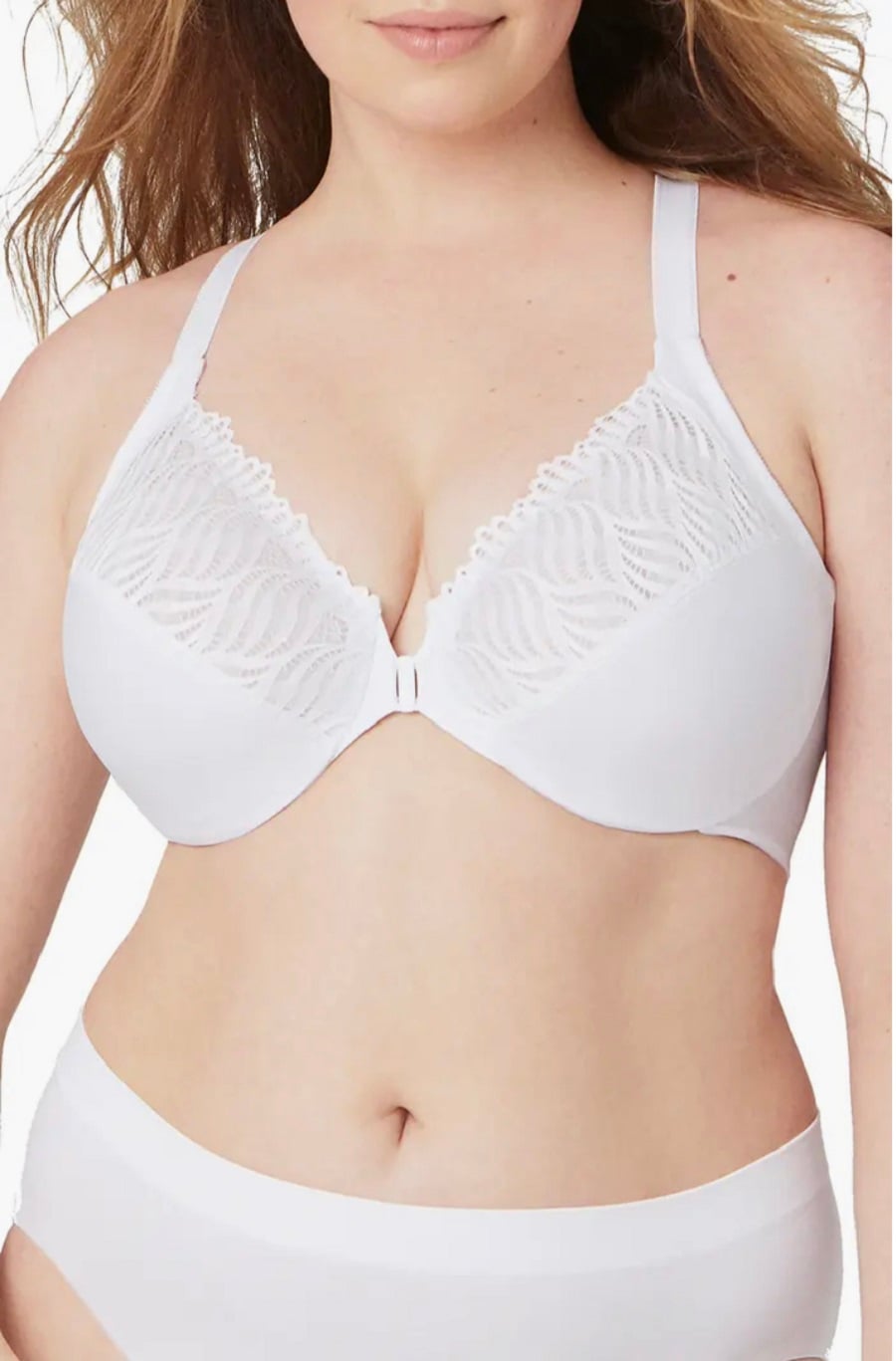 When it comes to your special day, the proper undergarments can make all the difference. Check out this collection of wedding bras for big boobs. You will find a range of styles to suit any bride's needs. From delicate lace to smooth satin, our bras provide comfort and support, ensuring you feel confident and beautiful as you walk down the aisle. Browse this selection for the perfect bra to complete your wedding day look.