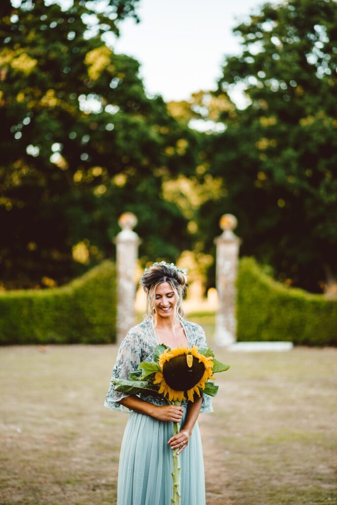 15 Gorgeous Fall Wedding Bouquets With Sunflowers