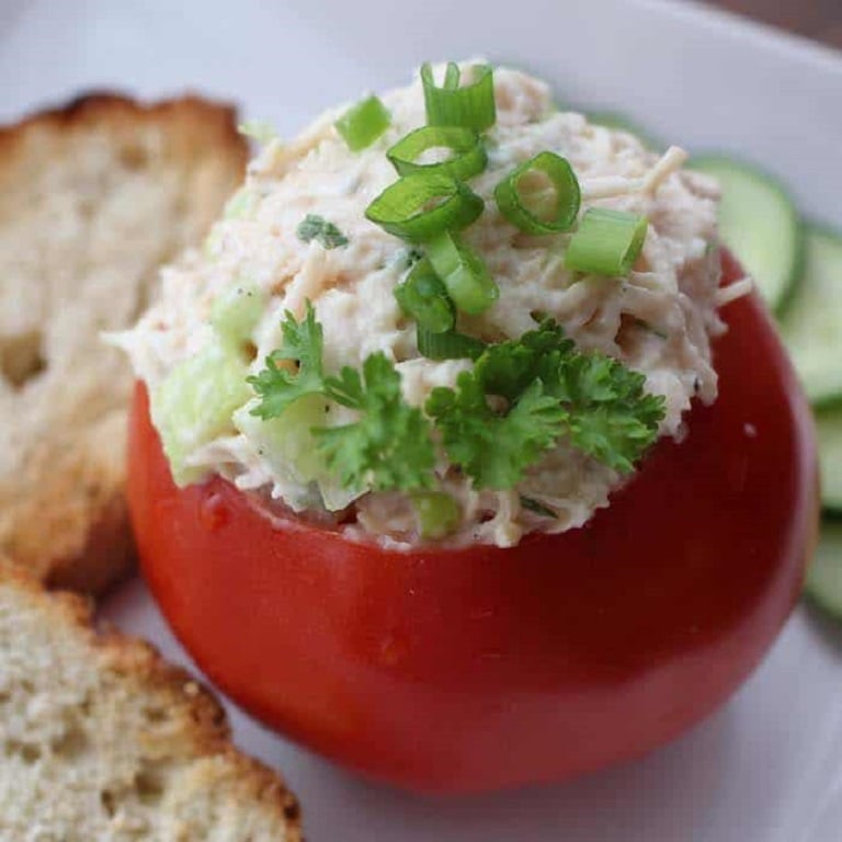 Delight your guests with these exquisite Cherry Stuffed Tomatoes! The juicy cherry tomatoes, filled with a savoury and creamy mixture, offer a refreshing and flavorful bite that’s sure to be a crowd-pleaser. Perfect for adding a pop of colour and elegance to your celebration, these appetizers are as delicious as they are beautiful. 🍅🌿✨