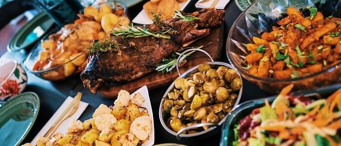 Dreaming of a unique, budget-friendly wedding? Consider a potluck wedding! Start by creating a theme to inspire your guests' culinary contributions. Sending invitations with dish suggestions for your potluck wedding will ensure a variety of options. Arrange a buffet-style setup with labels for each dish, including dietary info. Incorporate personal touches, such as family recipes, for a sentimental touch. Don't forget to provide essentials like utensils, napkins, and drinks. A potluck wedding fosters community, adds charm, and creates lasting memories!