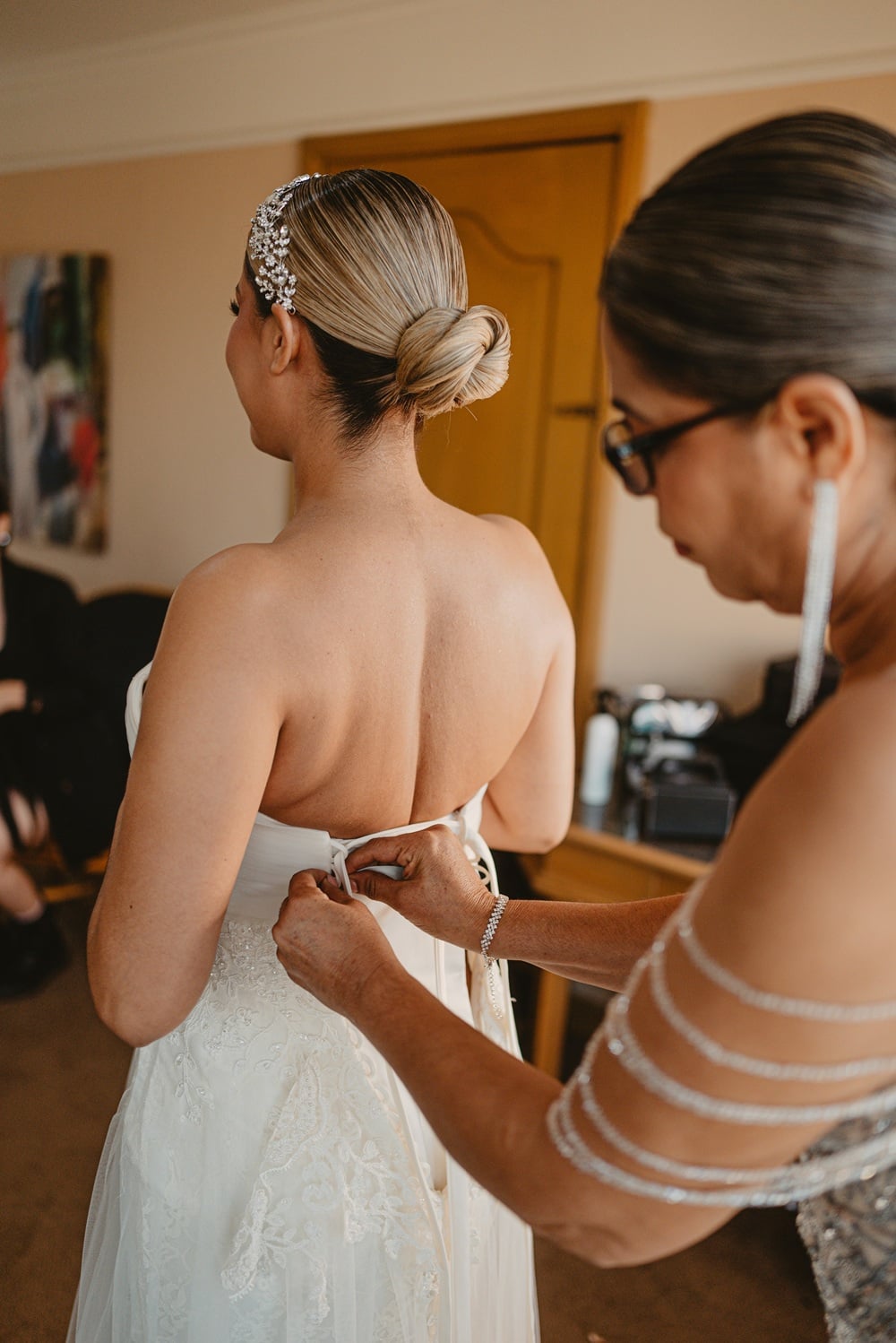 Unlock confidence and elegance with the perfect shapewear! Whether you're a bride on her big day or a guest at the celebration, shapewear ensures a smooth, flattering silhouette under any outfit. Find some cute styles with breathable fabrics and targeted compression zones that offer comfort and support without sacrificing style. Embrace the magic of shapewear for a worry-free, fabulous look! ✨👗 #Shapewear #WeddingDay #Confidence #Elegance